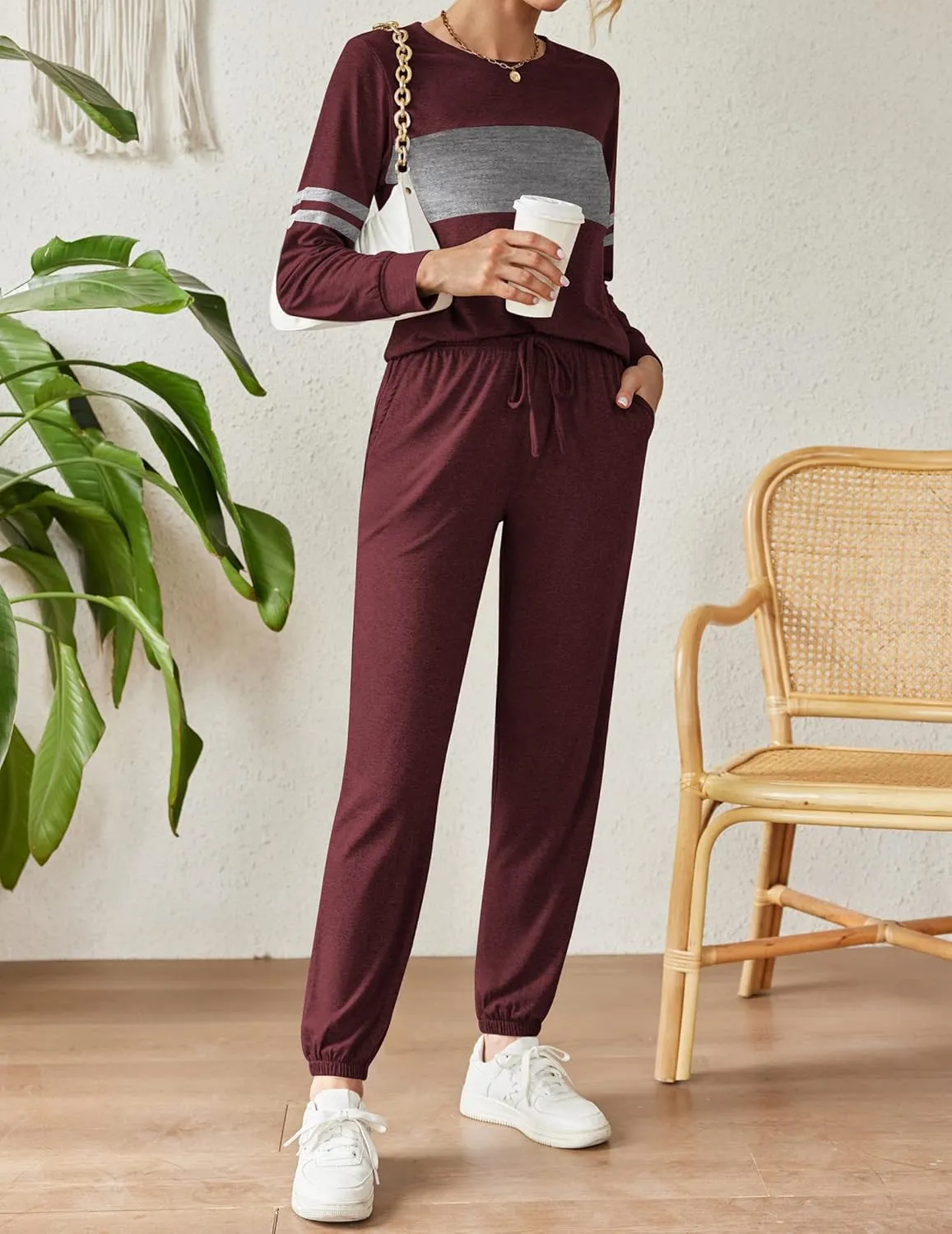 Ekouaer Womens Pajamas Set Long Sleeve Sweatsuits 2 Piece Lounge Set Crewneck Loungewear with Pockets S-XXL