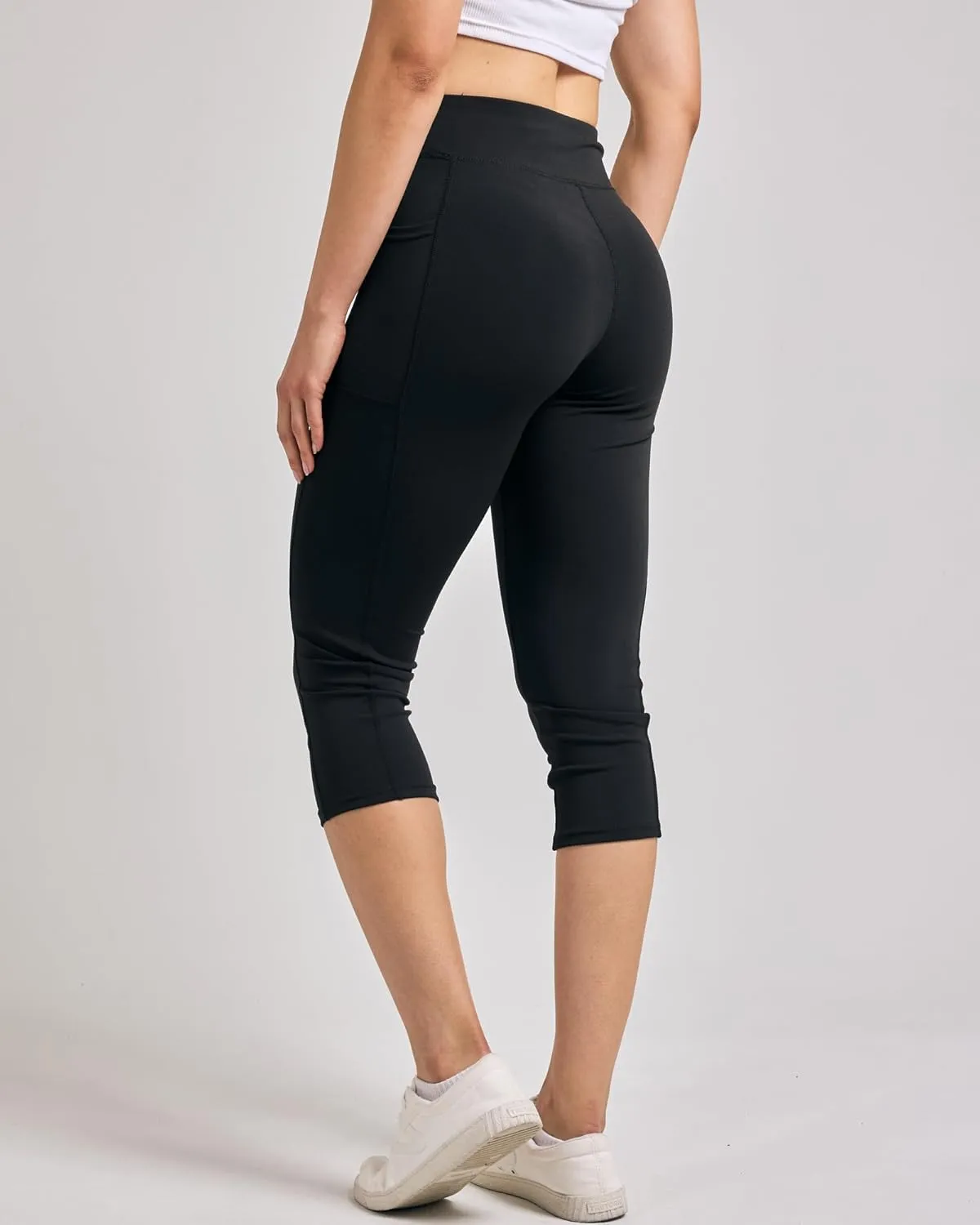 Real Essentials 4 Pack: Women's Capri Leggings with Pockets Casual Yoga Workout Exercise Pants (Available in Plus Size)